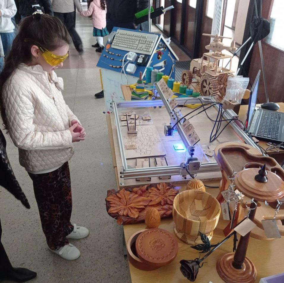 Представлення виробів з дерева